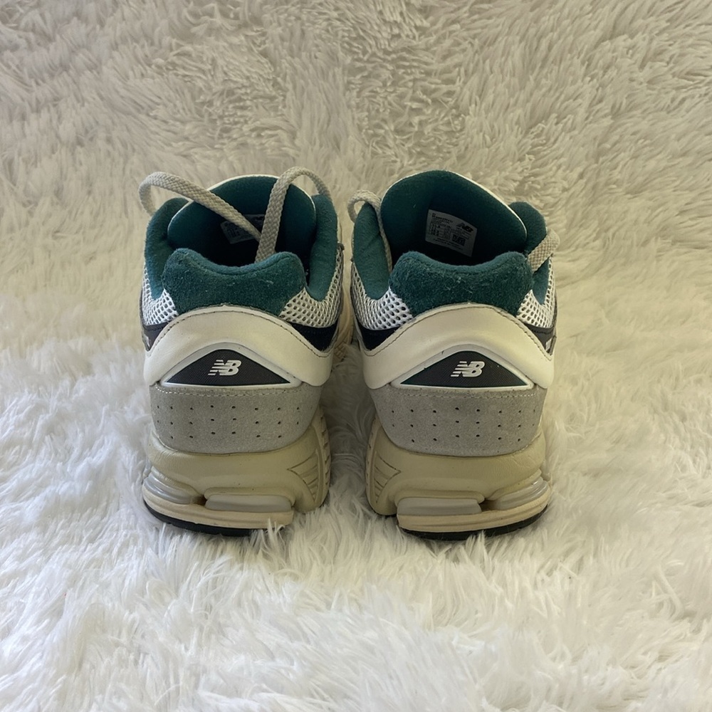 New Balance 2002R NERGY,Men’s Green Multi Color,Short top Sneakers.Size-… - Picture 3 of 11